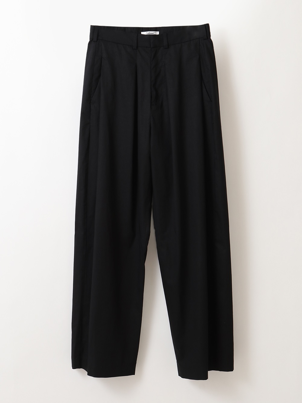 Tuck trousers(00ブラック-１)