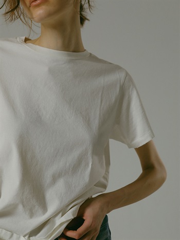 REMI RELIEF　別注Tシャツ [Preorder](02ホワイト-フリー)
