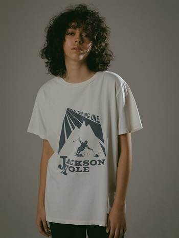 REMI RELIEF　Tシャツ［JACSON HOLE］